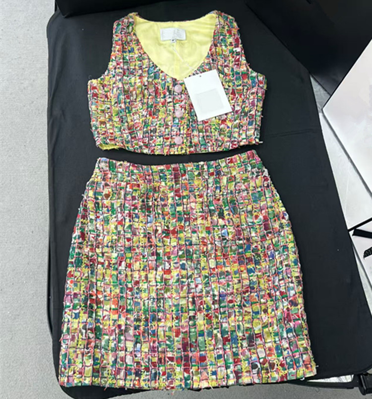 Summer Clothing In Winter - Customization European women's winter 2026 new