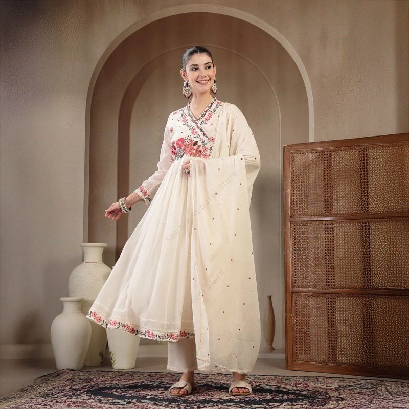 Summer Clothing Pakistan - White Cotton Anarkali Kurti Set with