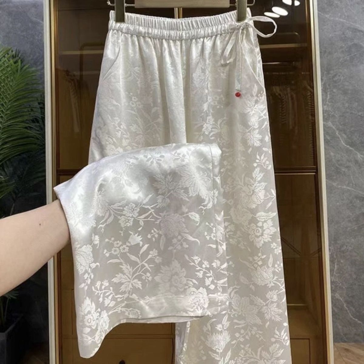 Elegant Chinese Style Jacquard - Palazzo Pant Wide recension och pris