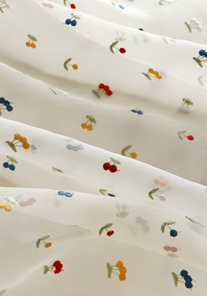 145x50cm White Fruit Embroider - Summer Gauze Clothing recension och pris